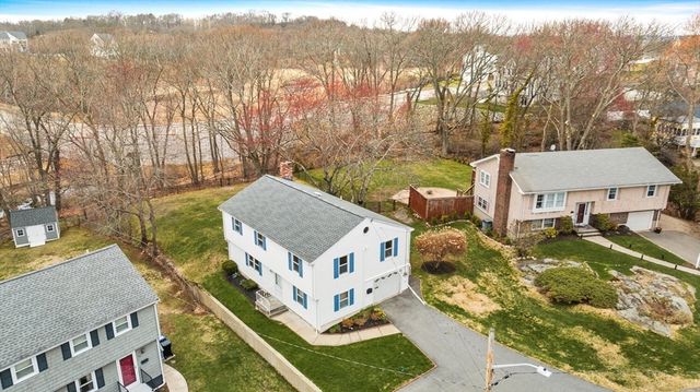 35 Ravenna Avenue, Salem, MA 01970