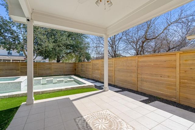 10313 Big Thicket DR, Austin, TX 78747