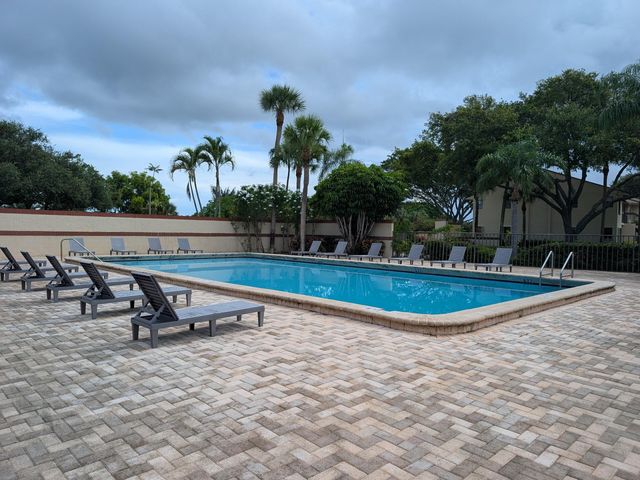 21951 Soundview Terrace 202, Boca Raton, FL 33433