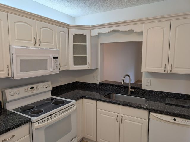 21951 Soundview Terrace 202, Boca Raton, FL 33433