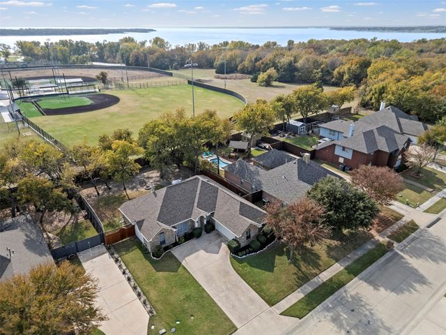 1128 Shell Beach Drive, Little Elm, TX 75068