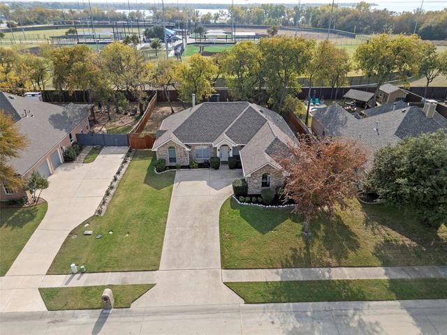 1128 Shell Beach Drive, Little Elm, TX 75068