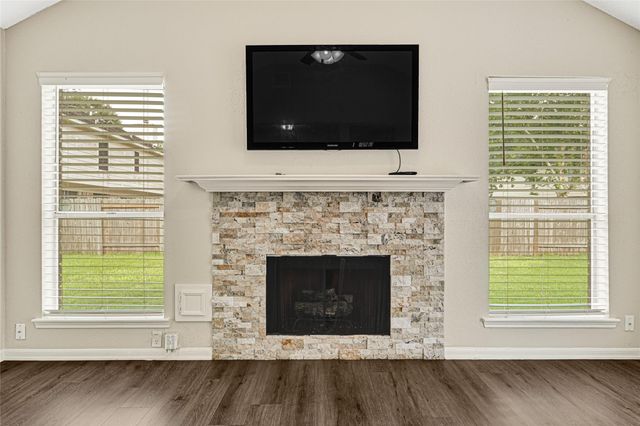 4010 Spring Garden Drive, Pearland, TX 77584