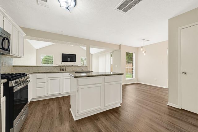 4010 Spring Garden Drive, Pearland, TX 77584