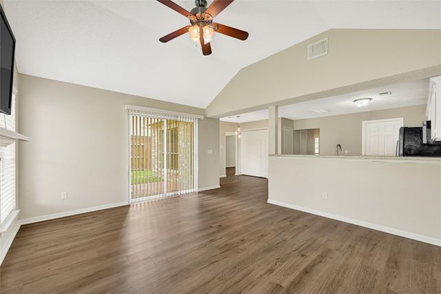 4010 Spring Garden Drive, Pearland, TX 77584