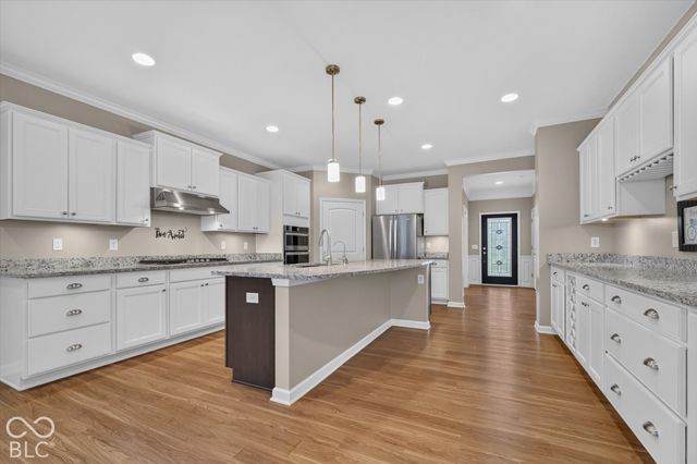 16098 Tuscany Court, Fishers, IN 46037