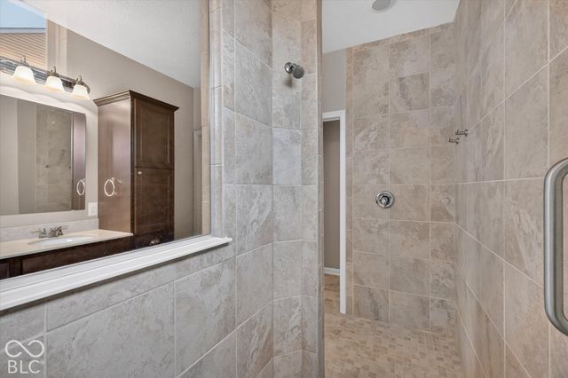 16098 Tuscany Court, Fishers, IN 46037