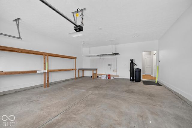 16098 Tuscany Court, Fishers, IN 46037