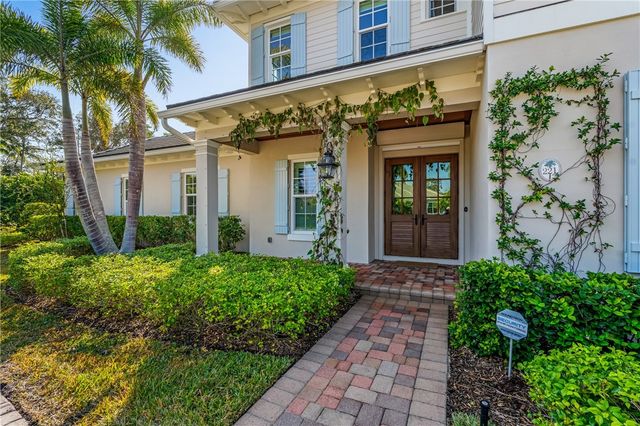 221 Palm Island Lane, Vero Beach, FL 32963