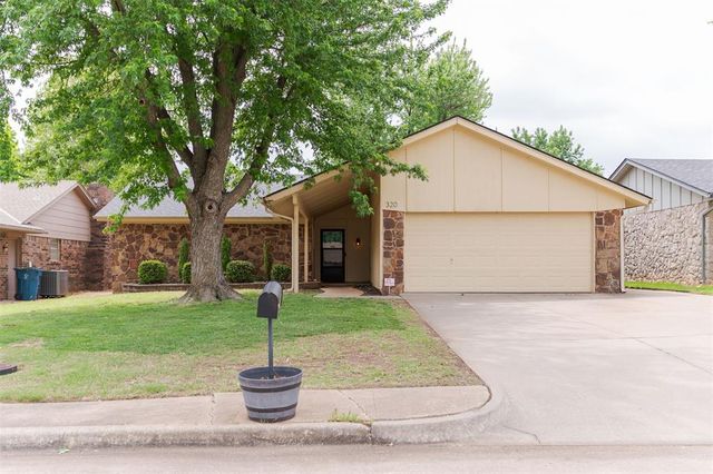 320 Elwood Drive, Edmond, OK 73013