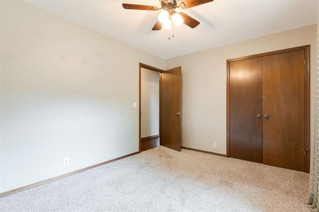 320 Elwood Drive, Edmond, OK 73013