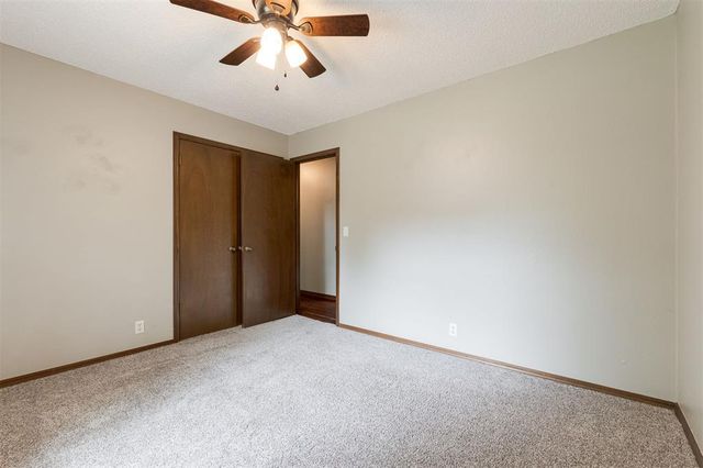 320 Elwood Drive, Edmond, OK 73013
