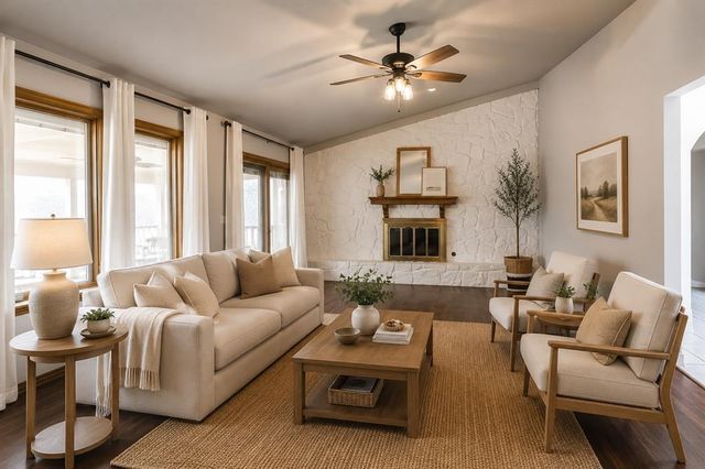 320 Elwood Drive, Edmond, OK 73013