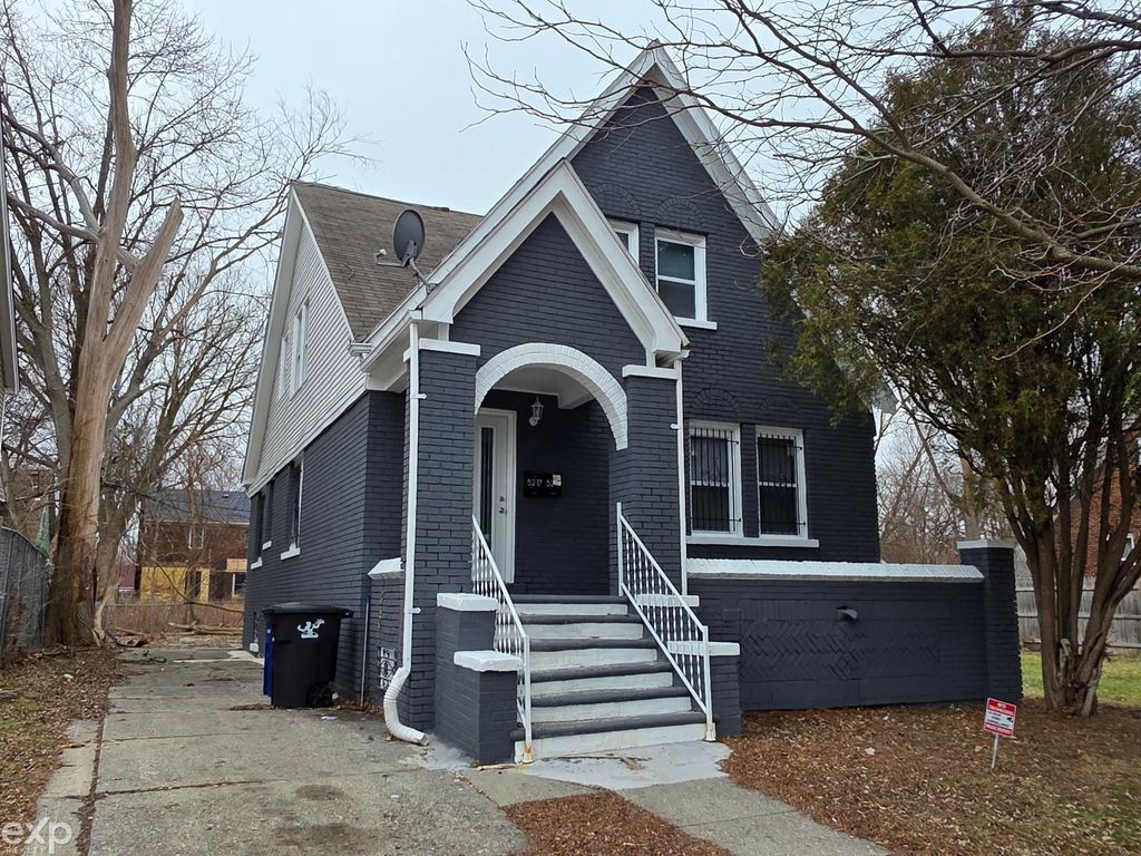 5217 Lakeview Street, Detroit, MI 48213