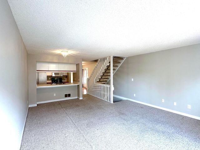 1999 Jasper Lane, 24A, Hilliard, OH 43026