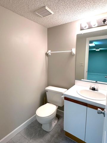 1999 Jasper Lane, 24A, Hilliard, OH 43026