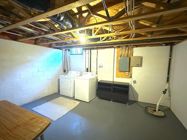 1999 Jasper Lane, 24A, Hilliard, OH 43026