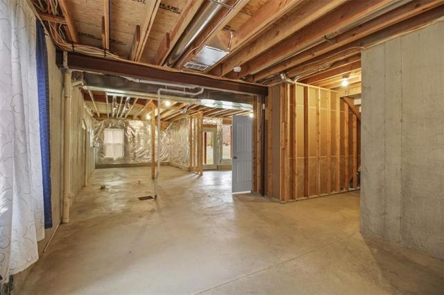 2621 NE Sonora Valley Drive, Blue Springs, MO 64014