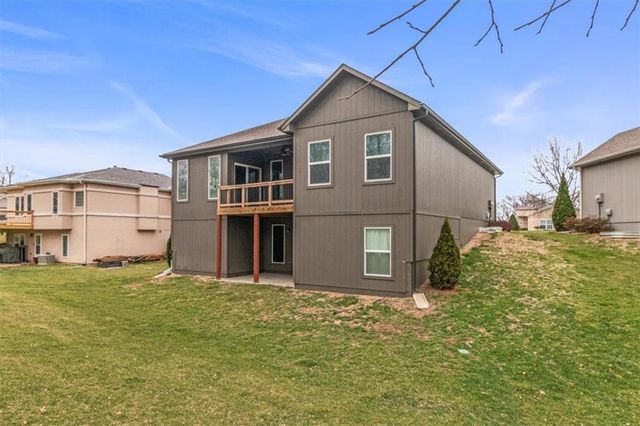 2621 NE Sonora Valley Drive, Blue Springs, MO 64014