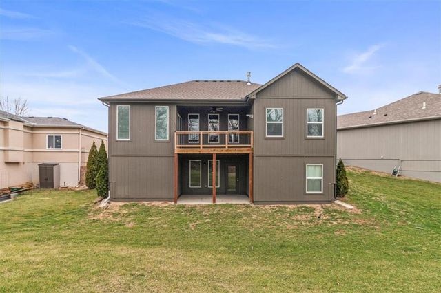 2621 NE Sonora Valley Drive, Blue Springs, MO 64014