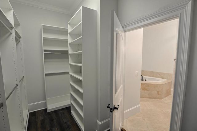 1294 Lenox Park Boulevard NE, Atlanta, GA 30319