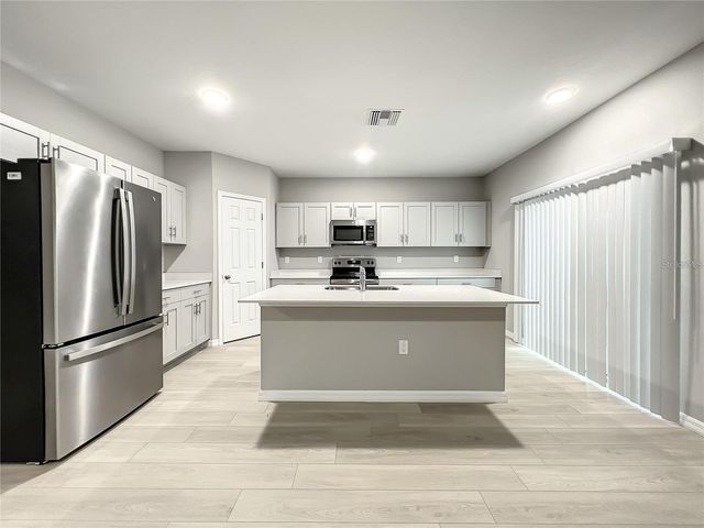 7540-A FREESIA TRACE, Wesley Chapel, FL 33545