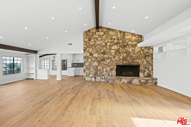 2254 Stradella Road, Los Angeles, CA 90077
