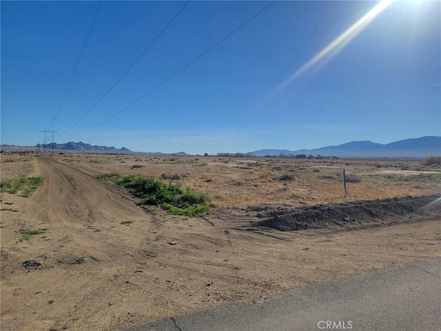 0 Locust, Lucerne Valley, CA 92356
