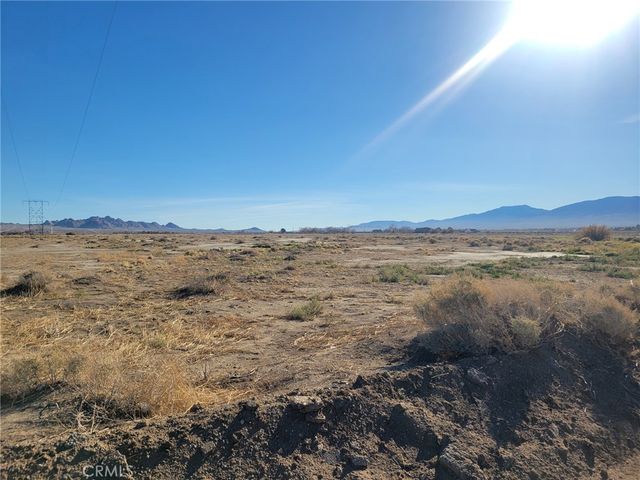 0 Locust, Lucerne Valley, CA 92356