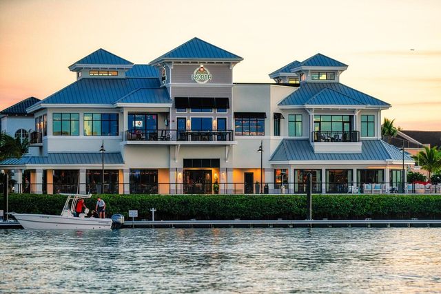 301 Xanadu Place, Jupiter, FL 33477