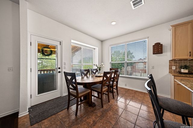 2202 Encino Dew, San Antonio, TX 78259