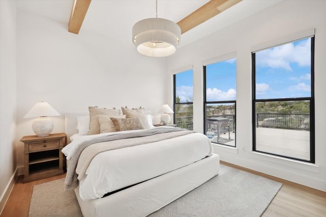 1100 Creekview Cove, Strawn, TX 76475