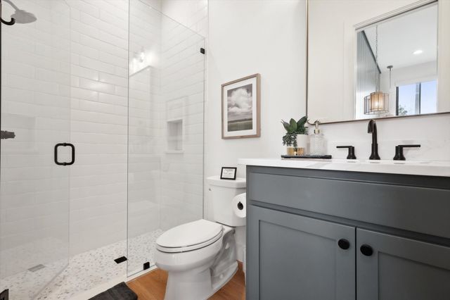 1100 Creekview Cove, Strawn, TX 76475