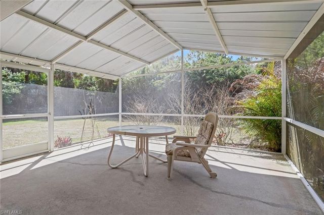 501 11th ST NW, Naples, FL 34120