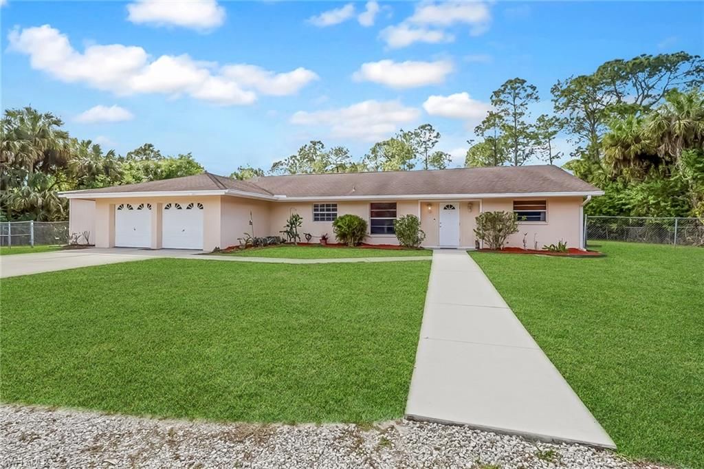 501 11th ST NW, NAPLES, FL 34120 — photo 2