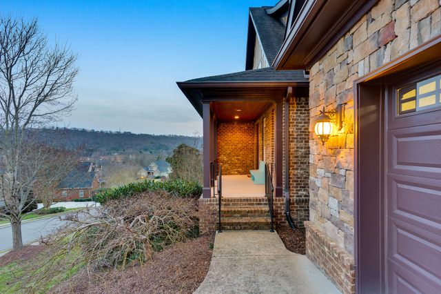8956 Wandering Way, Ooltewah, TN 37363