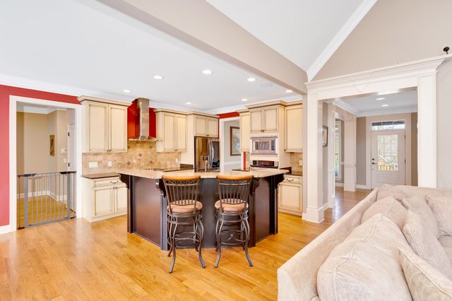 8956 Wandering Way, Ooltewah, TN 37363