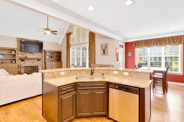 8956 Wandering Way, Ooltewah, TN 37363