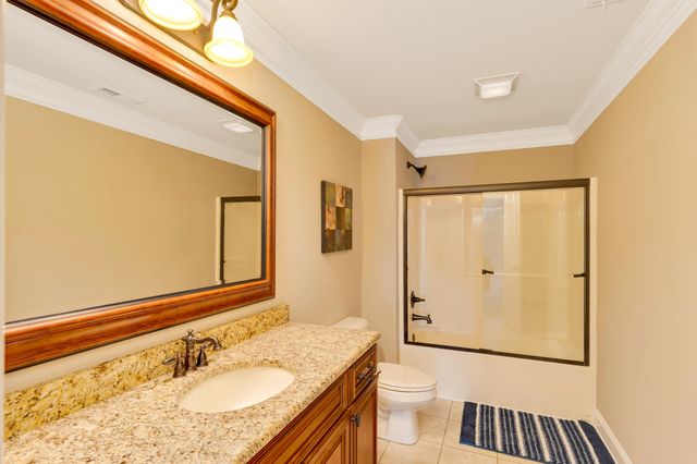 8956 Wandering Way, Ooltewah, TN 37363