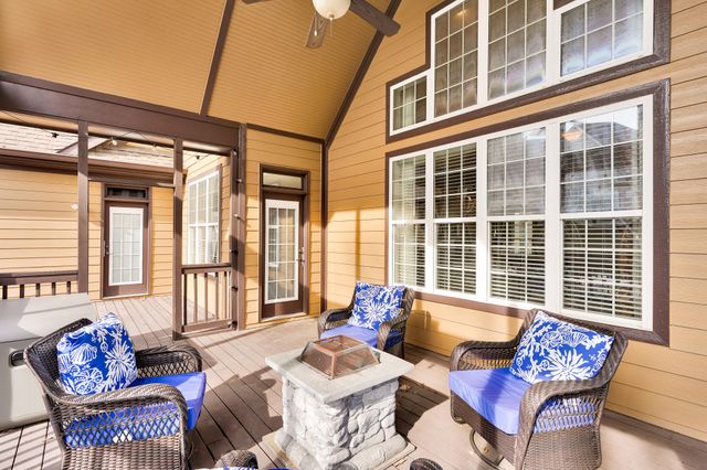 8956 Wandering Way, Ooltewah, TN 37363