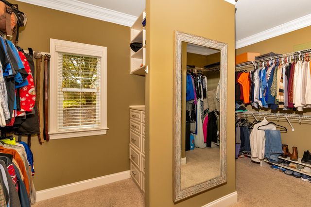 8956 Wandering Way, Ooltewah, TN 37363