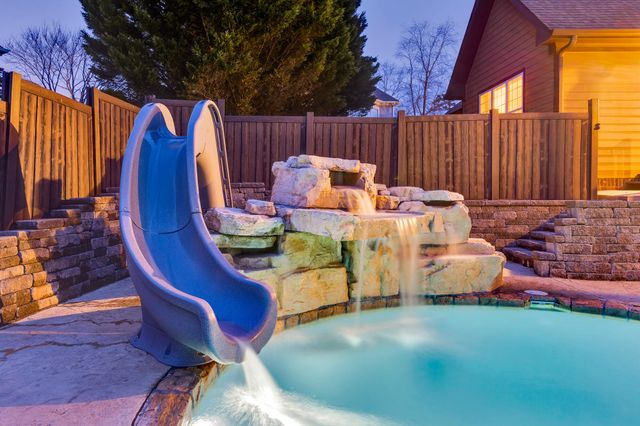 8956 Wandering Way, Ooltewah, TN 37363