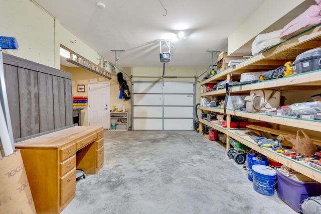 8956 Wandering Way, Ooltewah, TN 37363