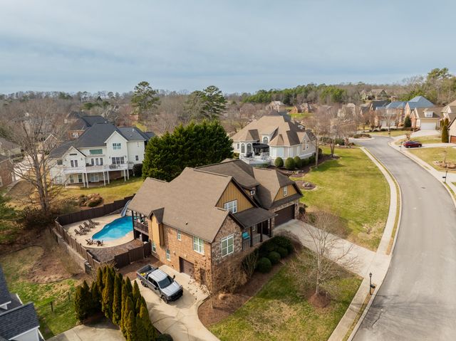 8956 Wandering Way, Ooltewah, TN 37363