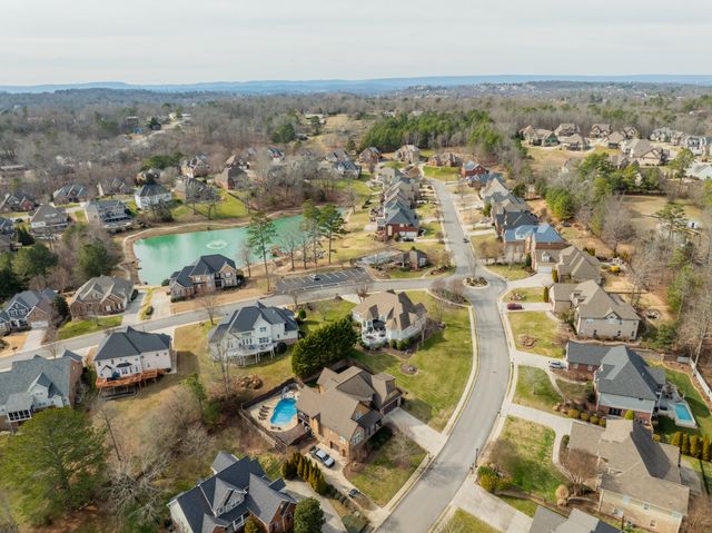 8956 Wandering Way, Ooltewah, TN 37363