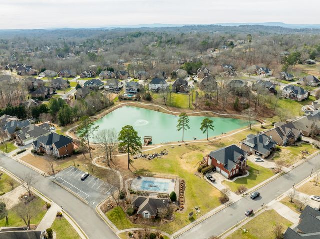 8956 Wandering Way, Ooltewah, TN 37363