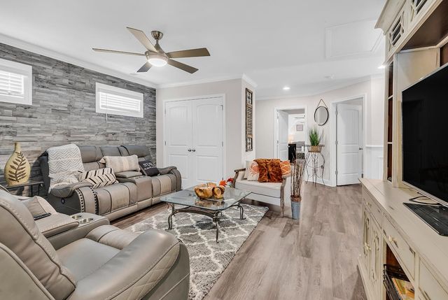 1004 Stilt Ct., Conway, SC 29526