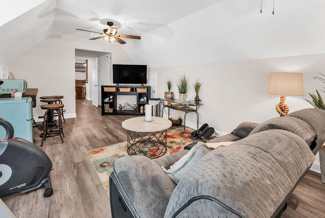 1004 Stilt Ct., Conway, SC 29526