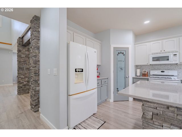 1710 Se 4TH Ave, Battle Ground, WA 98604