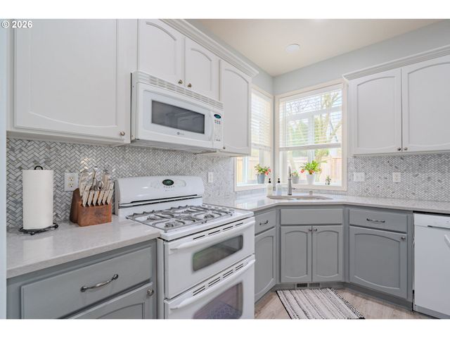 1710 Se 4TH Ave, Battle Ground, WA 98604